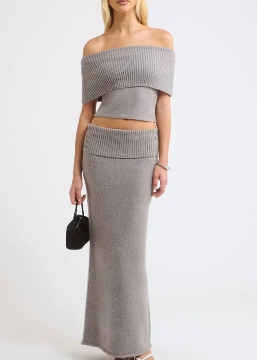 Rumored Fairfield Foldover Top